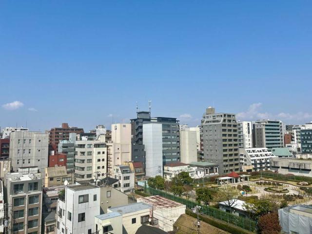 眺望：東側バルコニーより