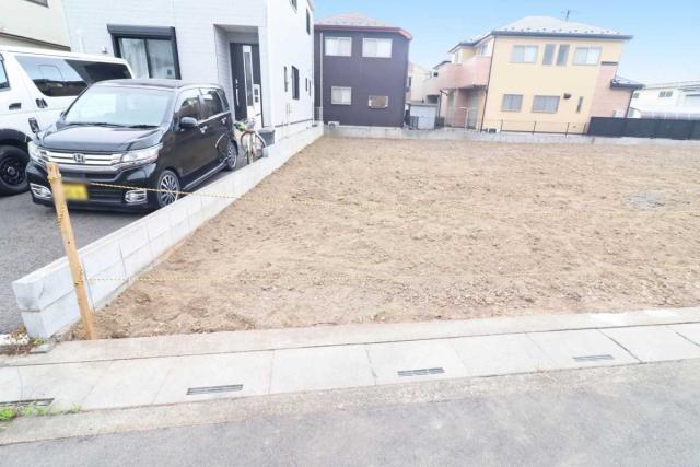 現地：全3区画／対象地手前側