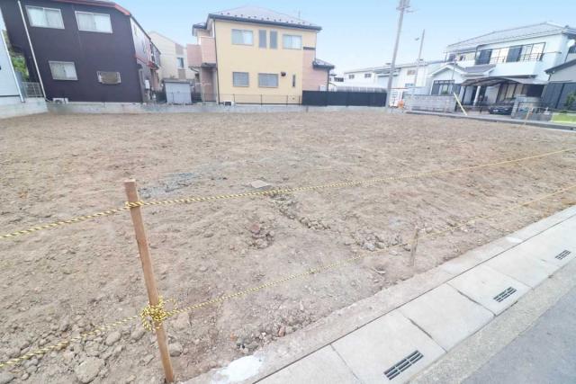 現地：全3区画／対象地手前側