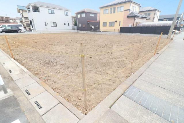 現地：全3区画／対象地手前側