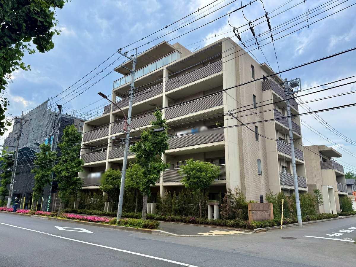 ルネ三鷹エアリーコート 外観
