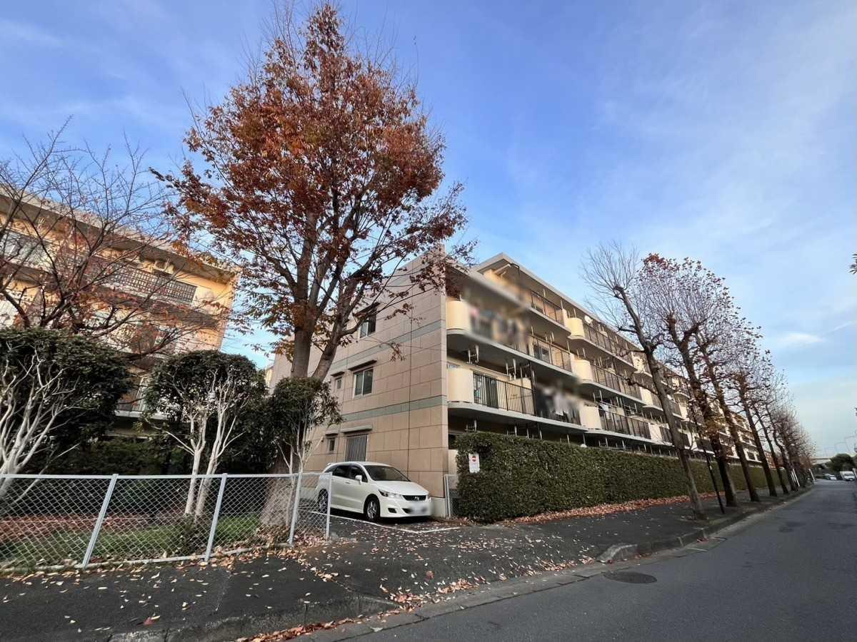 ニューライフマンション武蔵野台　B棟 外観