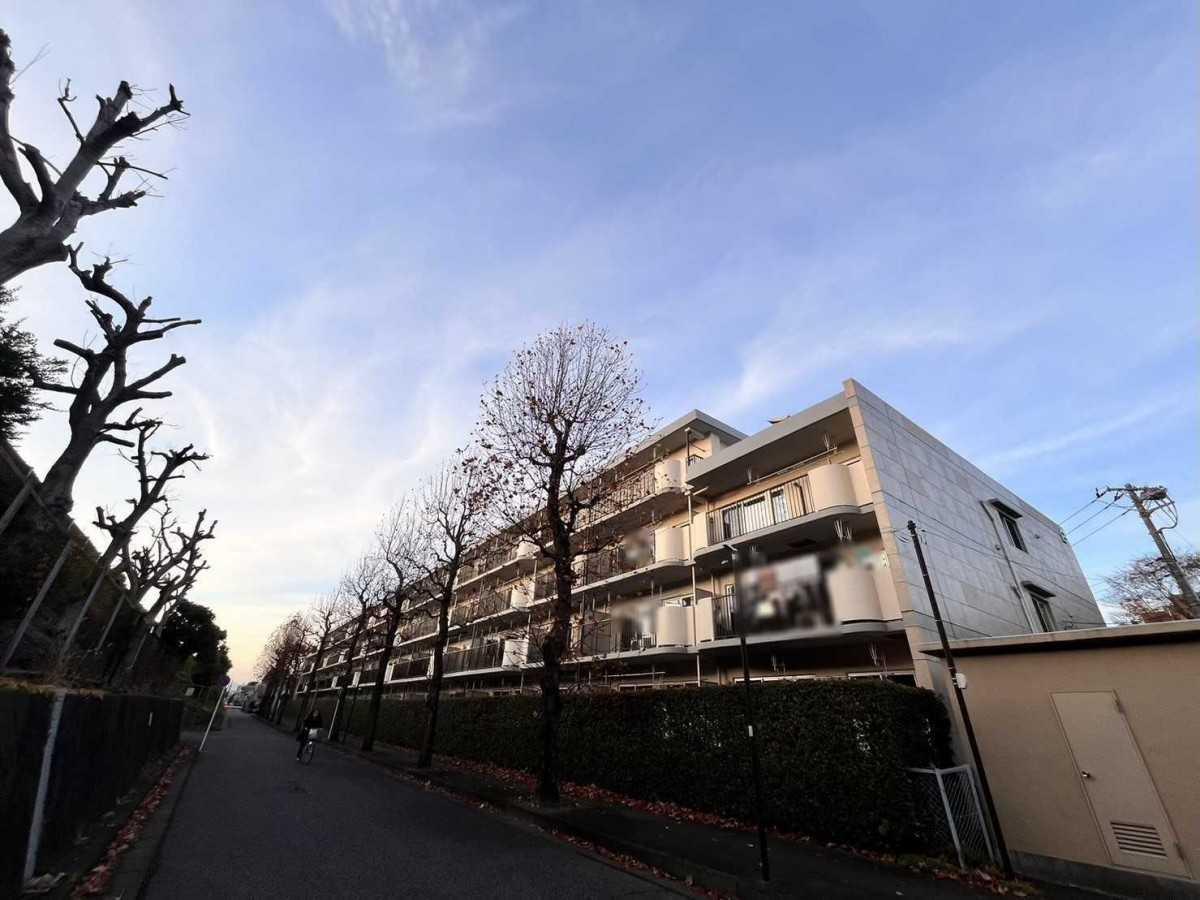 ニューライフマンション武蔵野台　B棟 外観