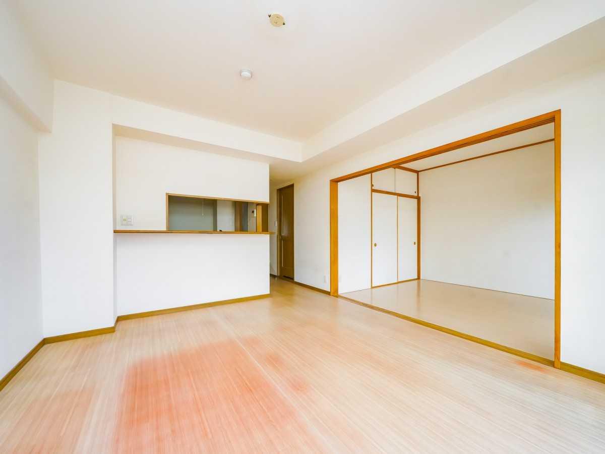 ライオンズマンション西新井高道公園 外観