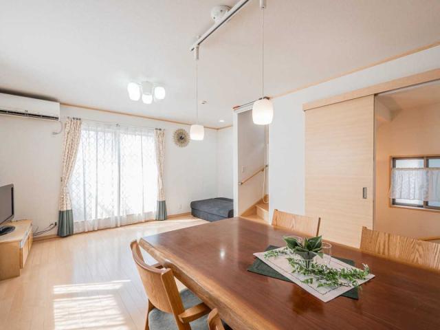 LDK：18帖超（撮影年月：2025年09月）