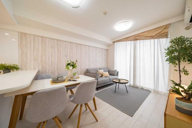 リビング：室内リフォーム履歴ありのお部屋です(撮影年月：2025年07月)