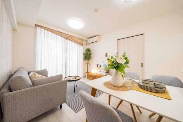 リビング：室内リフォーム履歴ありのお部屋です(撮影年月：2025年07月)