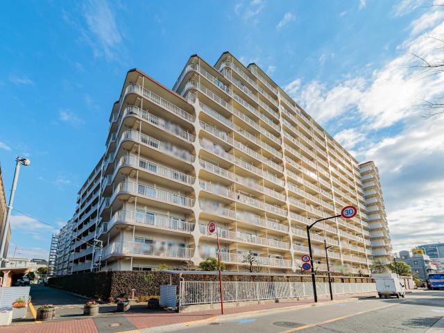 外観：総戸数473戸の大規模レジデンス(撮影年月：2025年12月)