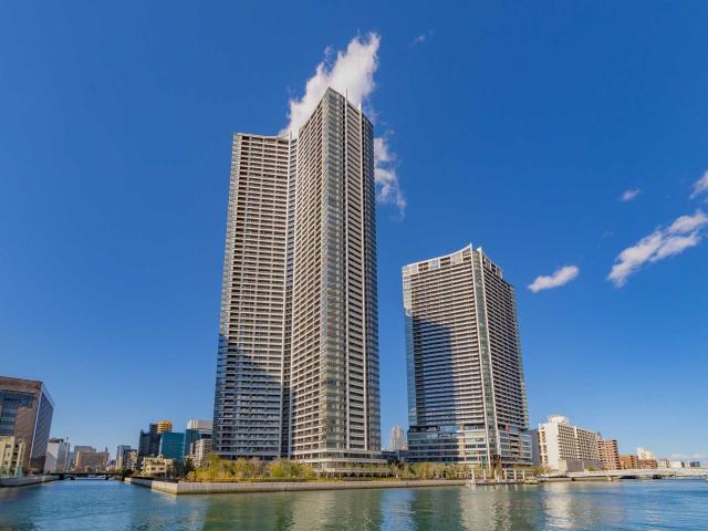 外観：対象建物：左側