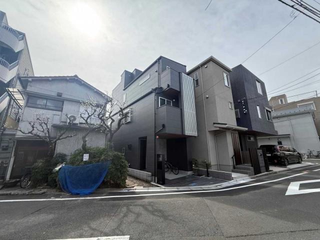 外観：写真中央(撮影年月：2026年02月)