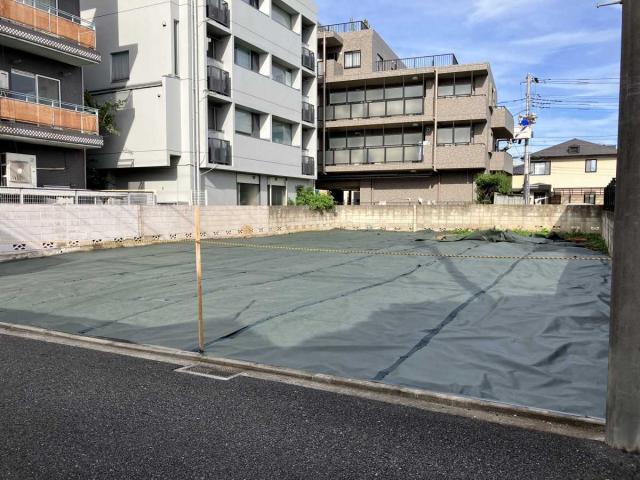 現地：全2区画（手前：1号地／奥：2号地）