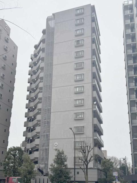 外観：写真中央