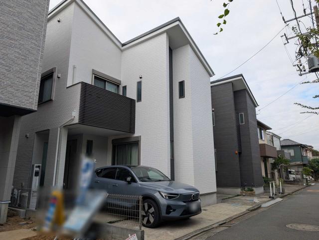 外観：向かって手前が該当物件