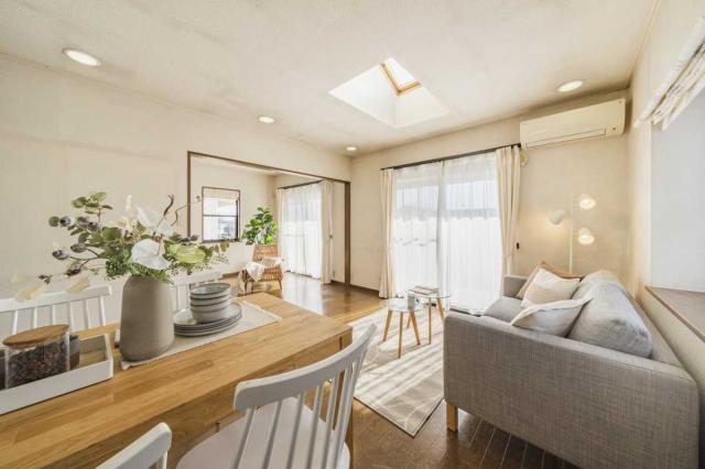 庭（撮影年月：2025年11月）