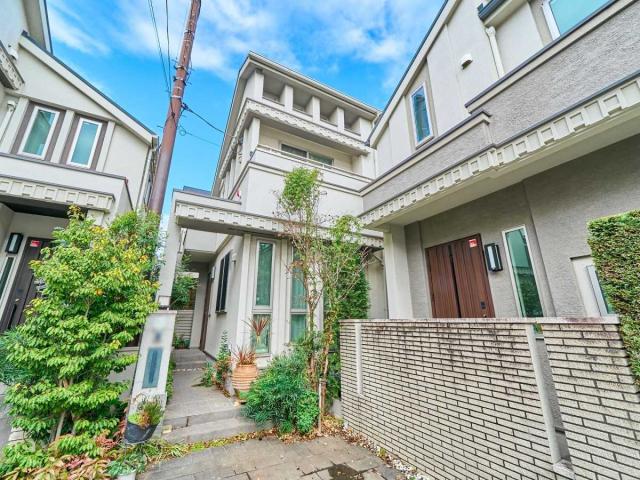 外観：対象地右奥(撮影年月：2025年12月)