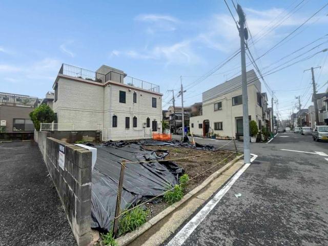 現地：全2区画（写真正面）(撮影年月：2026年07月)