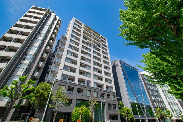 外観：写真中央