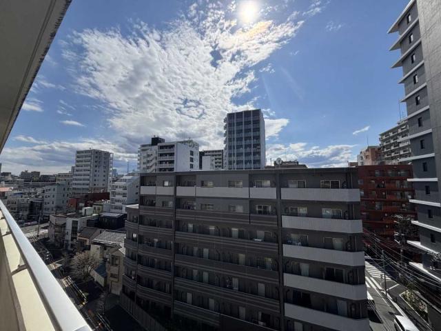 眺望：バルコニーから