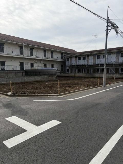 現地：全2区画　手前側