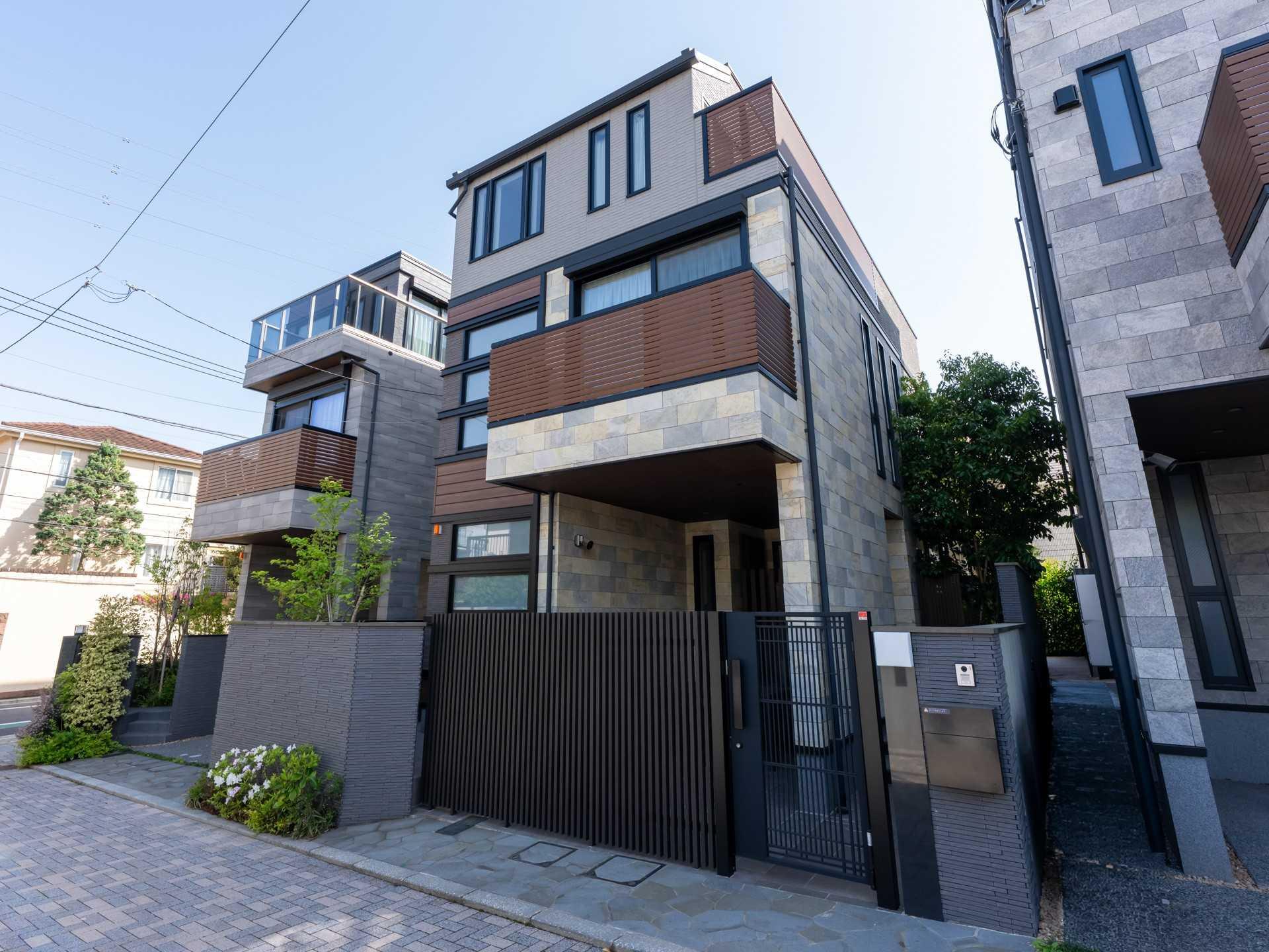 世田谷区中町一丁目中古戸建 外観