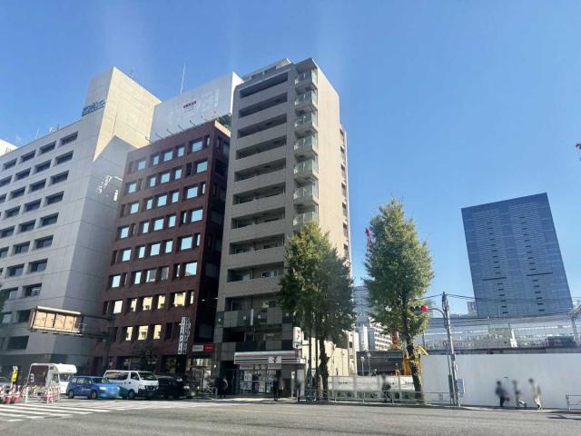 外観：写真中央（撮影年月：2025年11月）