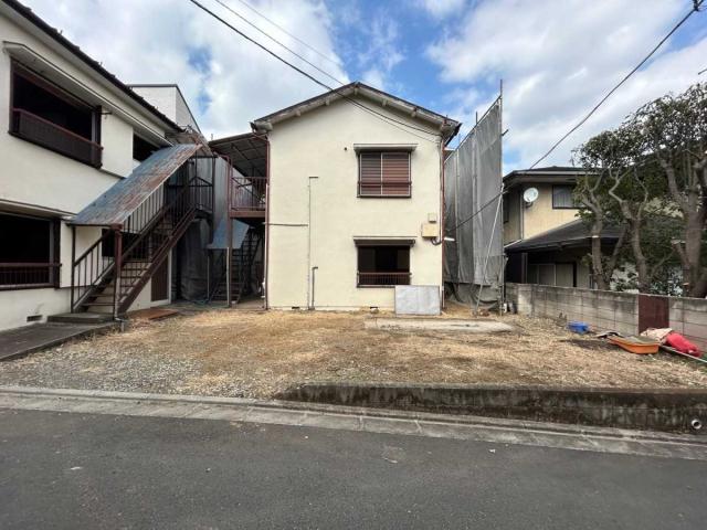 現地（古家あり）：全4区画（古家解体中）(撮影年月：2026年02月)