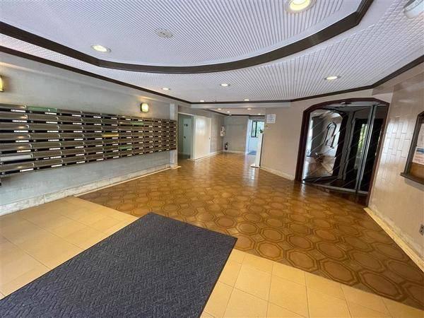 清掃が行き届くロビー。