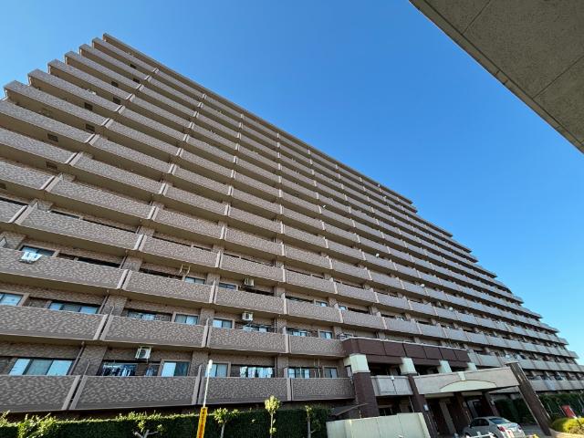 ◇ライオンズガーデンシティ成田外観