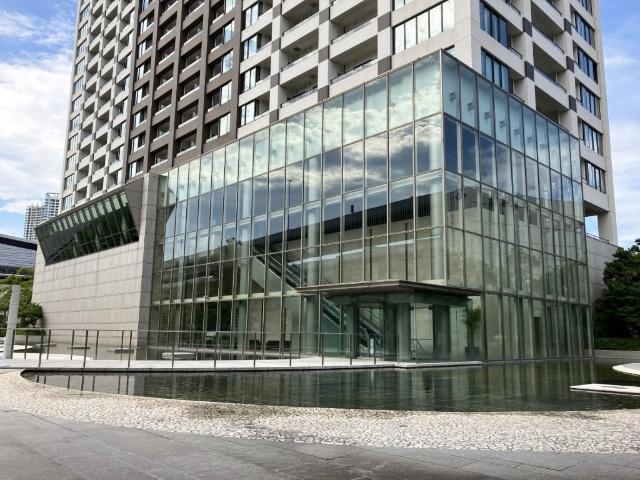 鉄筋コンクリート造地上27階建て・総戸数413戸