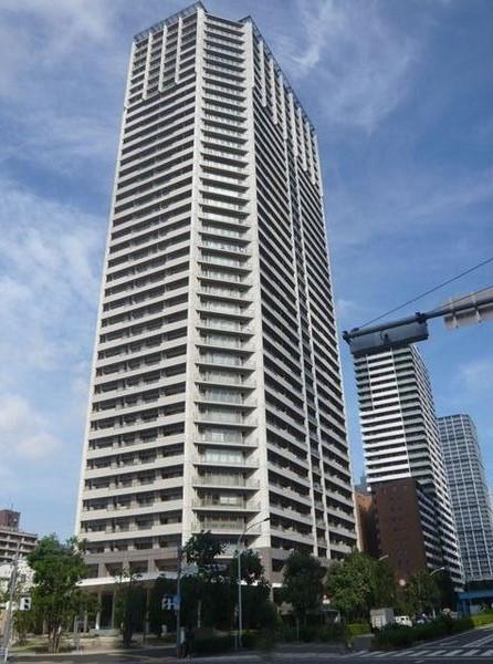 RC造40階建て・総戸数590戸