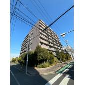 日当りの良い南西角地の立地