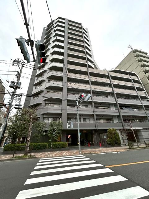 鉄筋コンクリート造地上15階建て・総戸数68戸