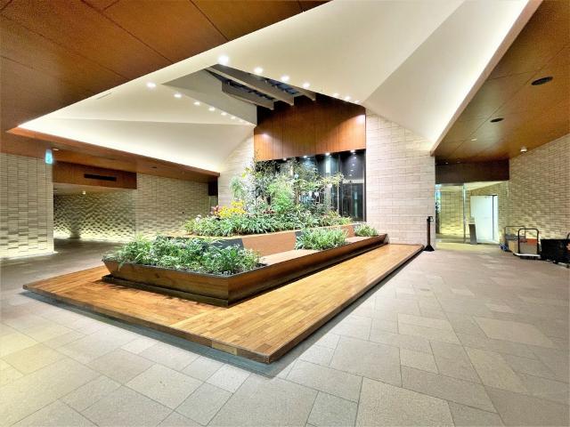 グランドホール