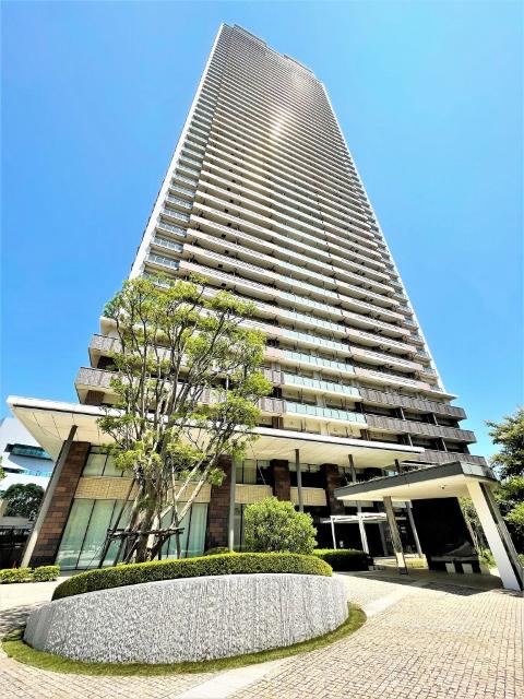 鉄筋コンクリート造地下2階付地上52階建て・総戸数600戸