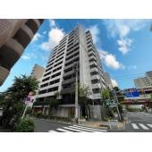 鉄筋コンクリート造地上14階建て・総戸数62戸