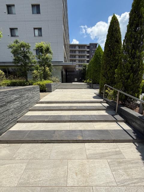 エントランスアプローチ