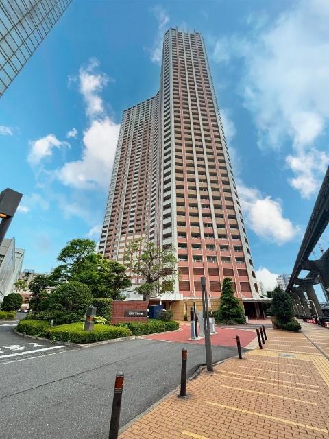 鉄筋コンクリート造地下１階付地上４８階建て・総戸数１０９５戸