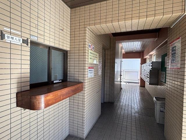 リエス本厚木  ロビー