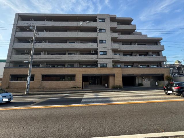 サーパスつきみ野 外観