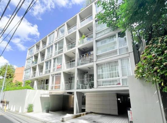 鉄筋コンクリート造地上5階建て・総戸数38戸