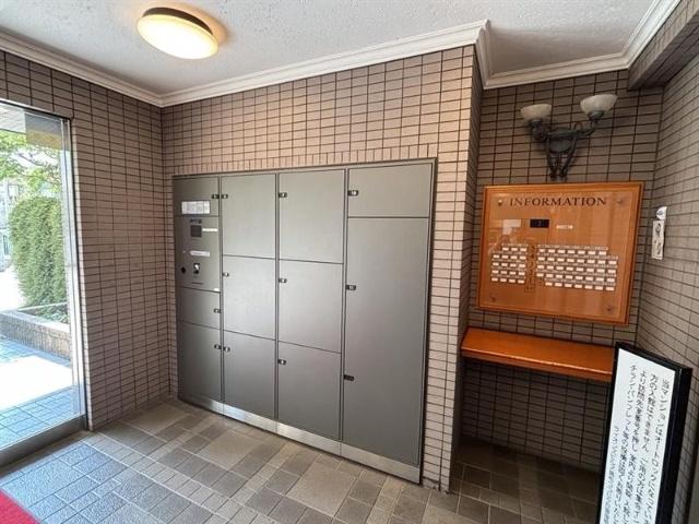 宅配ボックス完備