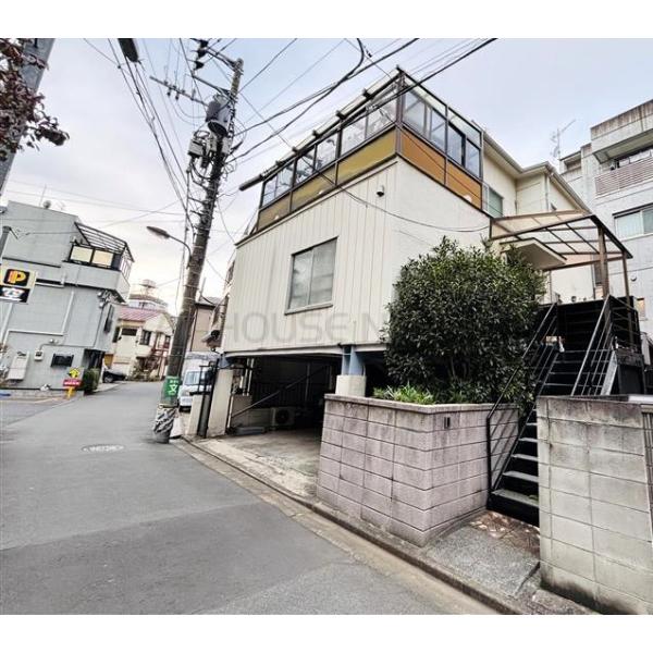 東京都渋谷区代々木１丁目