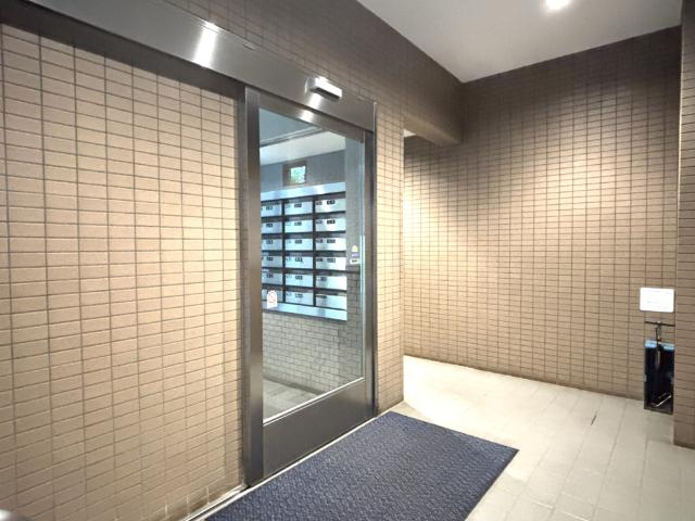 安心のオートロック付きエントランス