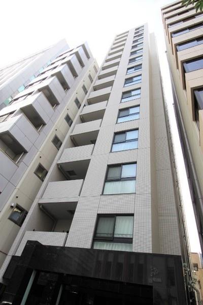 鉄筋コンクリート造地上15階建て・総戸数42戸