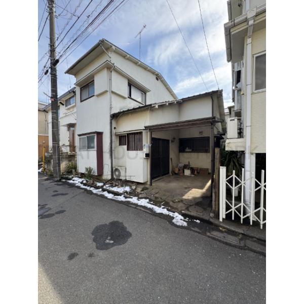 東京都三鷹市深大寺２丁目