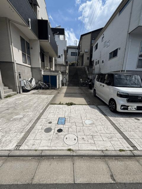 所沢市東所沢２丁目中古戸建 駐車場