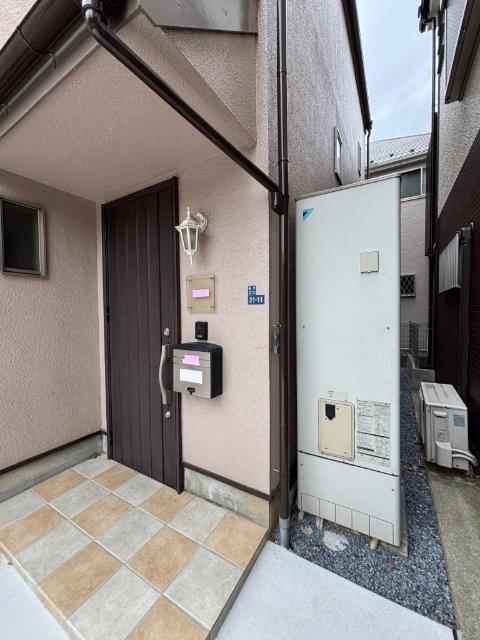 葛飾区奥戸九丁目　戸建 エントランス
