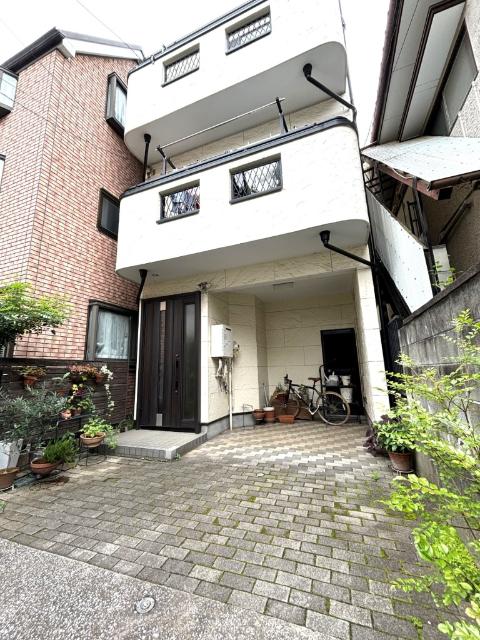 川崎市中原区新丸子町中古戸建 外観