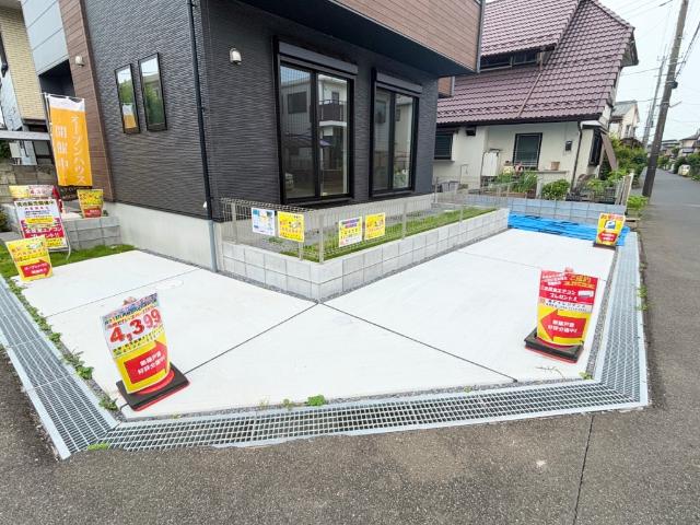 柏市加賀２期 １号棟 駐車場