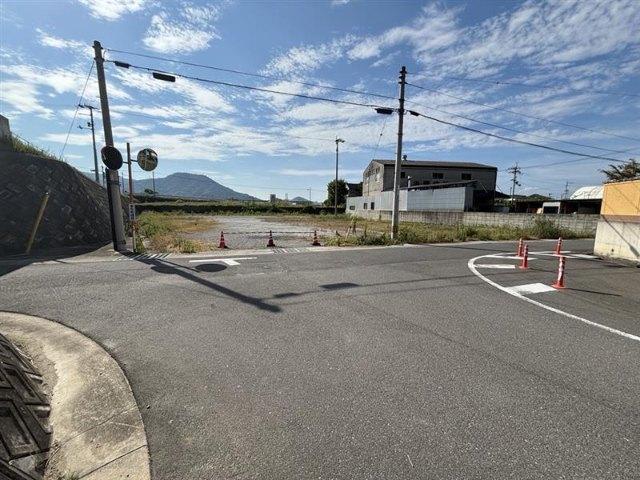鶴市町土地687坪 土地画像